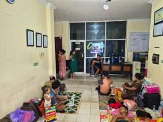 Penumpang Hamil Alami Pendarahan Saat Tertahan di Pelabuhan ASDP Batulicin