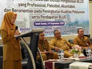 Bupati Tanah Bumbu Dorong BLUD Berinovasi untuk Tingkatkan Pelayanan Publik