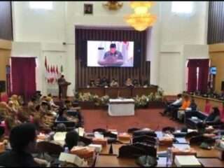 DPRD Tanah Bumbu Sahkan Tiga Raperda, Beri Catatan Strategis
